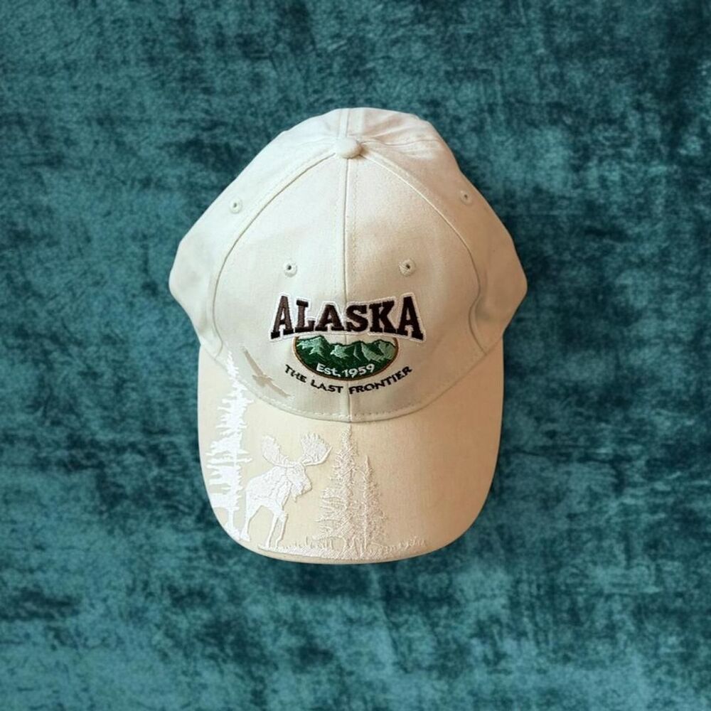 Vintage Alaska The Last Frontier Embroidered Cream Dad Hat Cap